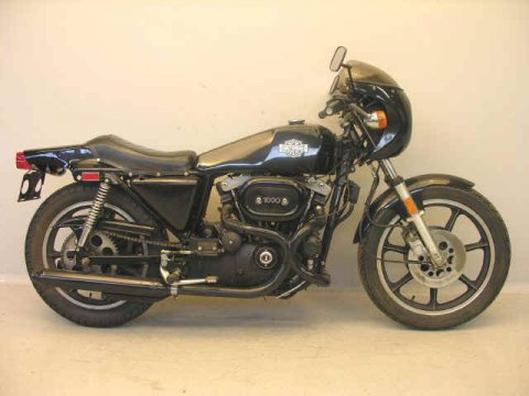Harley-Davidson_XLCR_1000_Cafe_Racer_1978.jpg